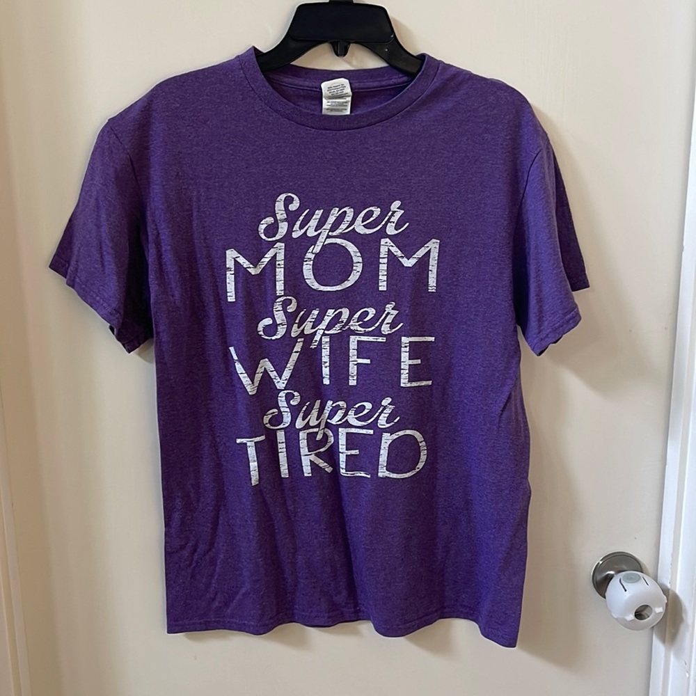 Graphic tee shirt